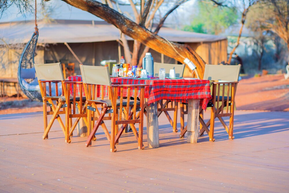 Shibam Campsite