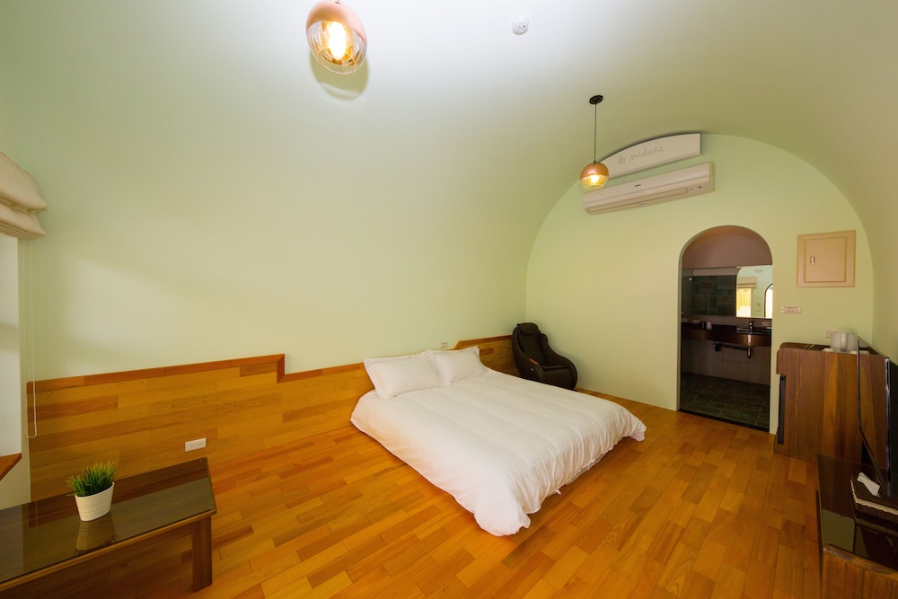 Caves B&B view 4
