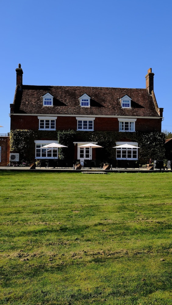 Unique Luxury Escapes