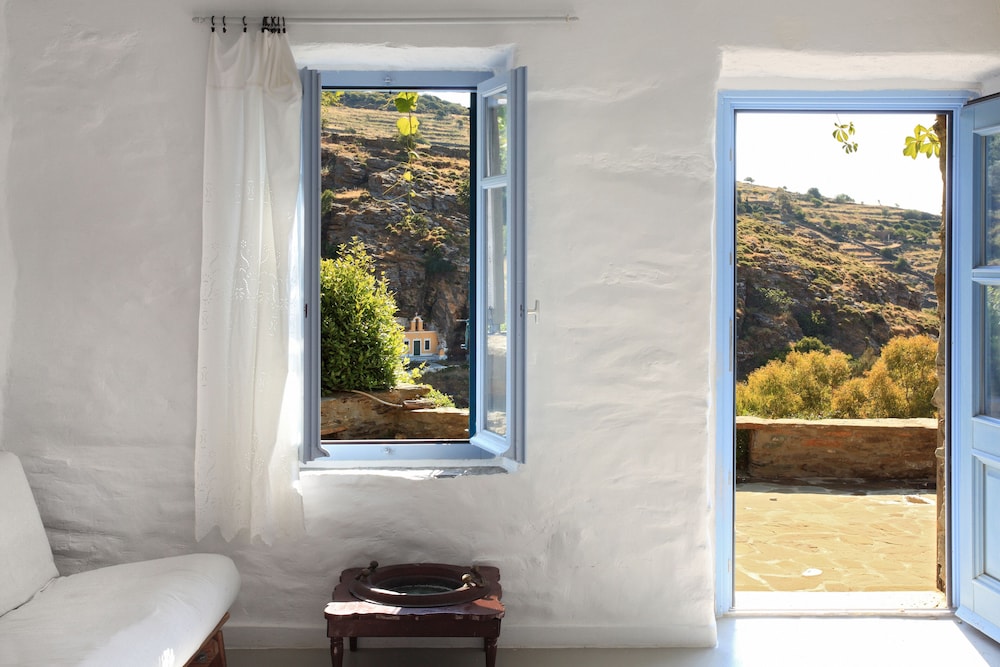 Kea Village Suites & Villas