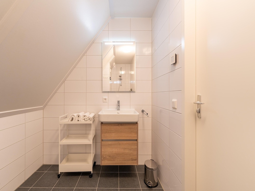 Luxurious Holiday Home With Parking