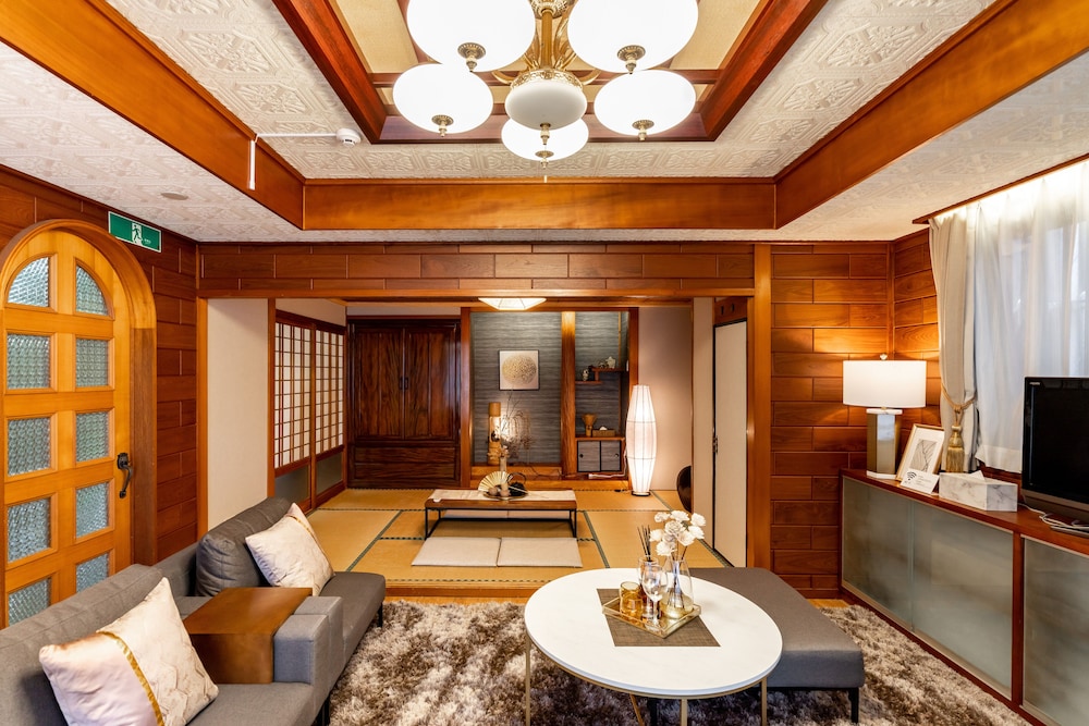 Naha House