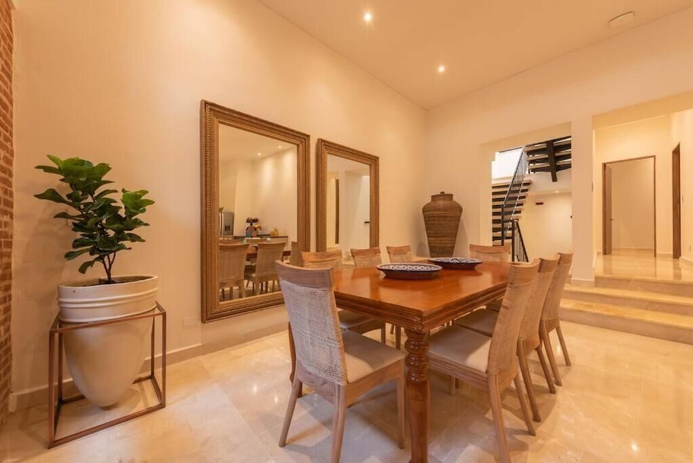 Casa Luxor by SOHO