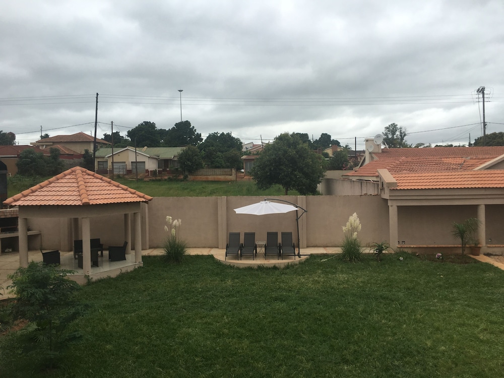 Valley View Lodge