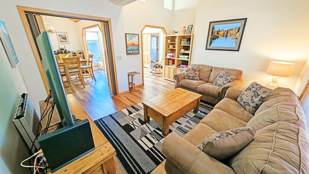 Alpine 4 4 Bedroom Home