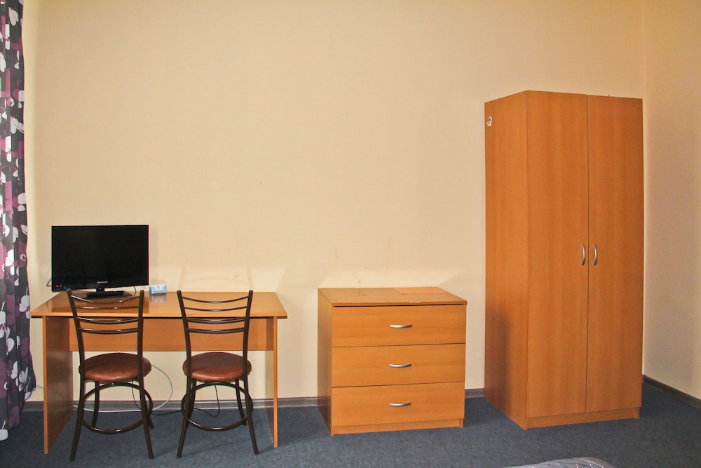 Allis Hall Hostel