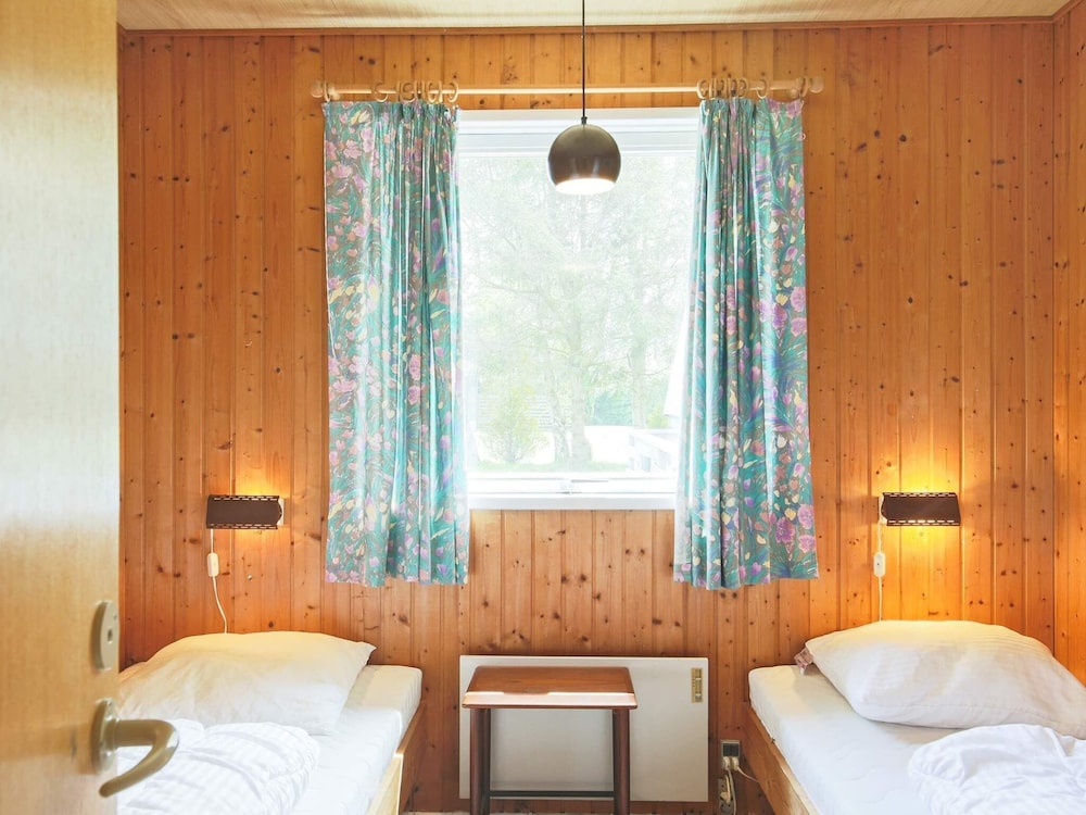 6 Person Holiday Home in Gedser-by Traum