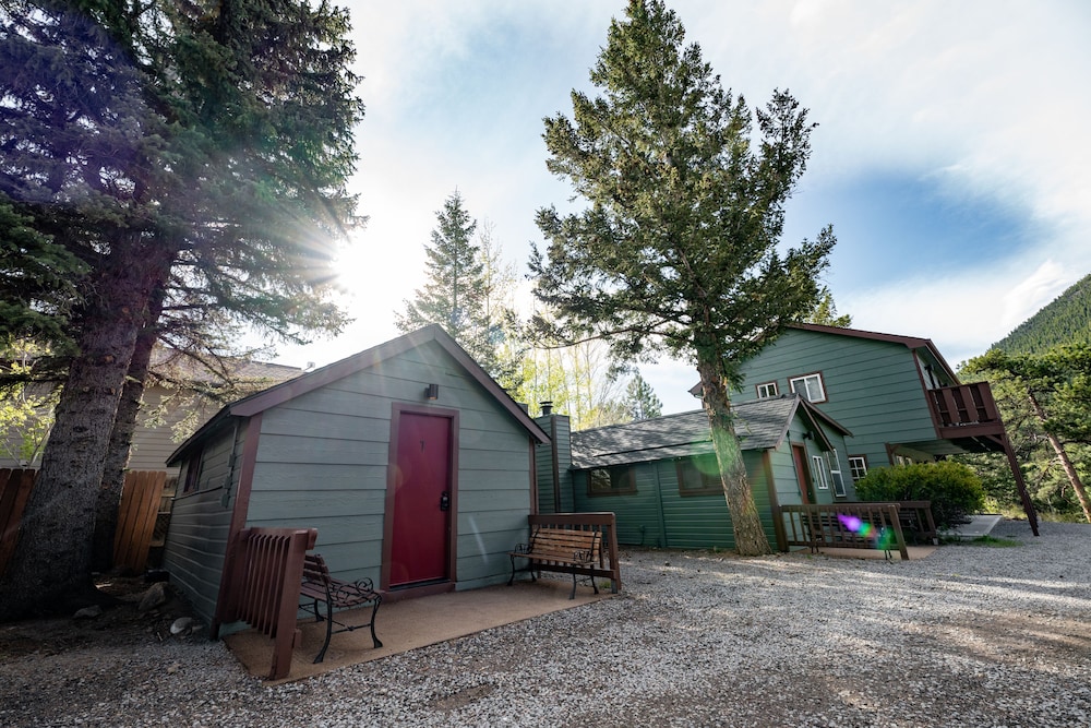 River Ridge Cottages - Property Image 24