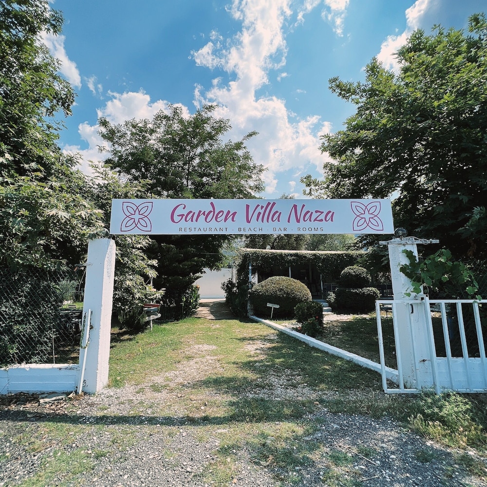 Garden Villa Naza