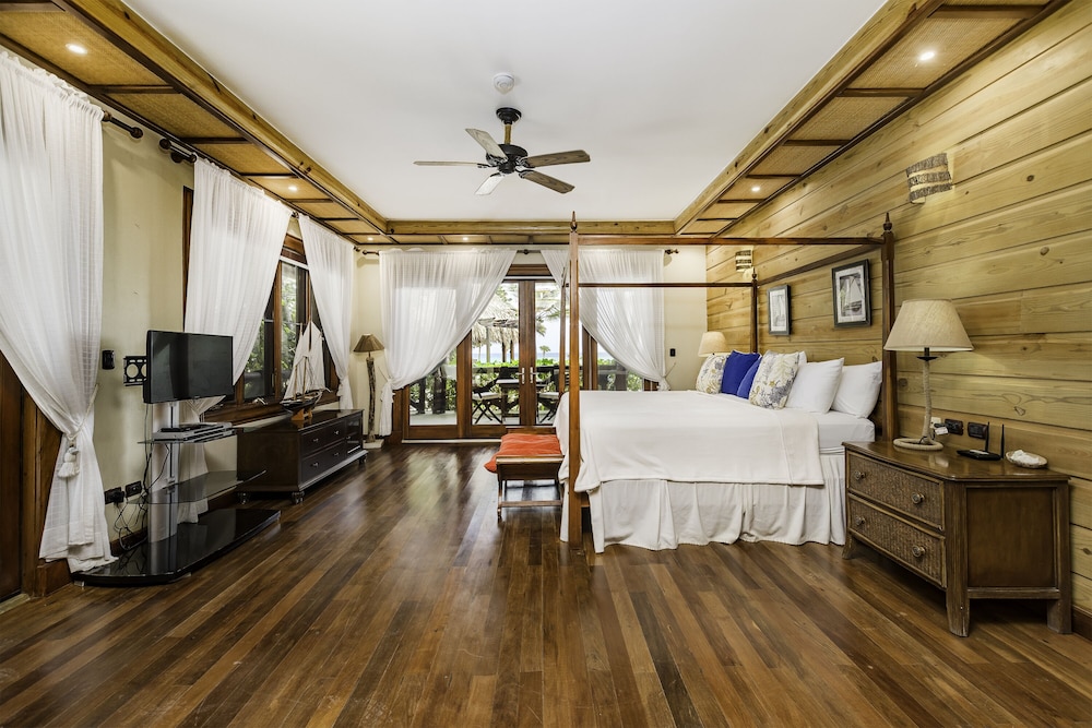 Two Ocean View Caleton Villas in CapCana view 2