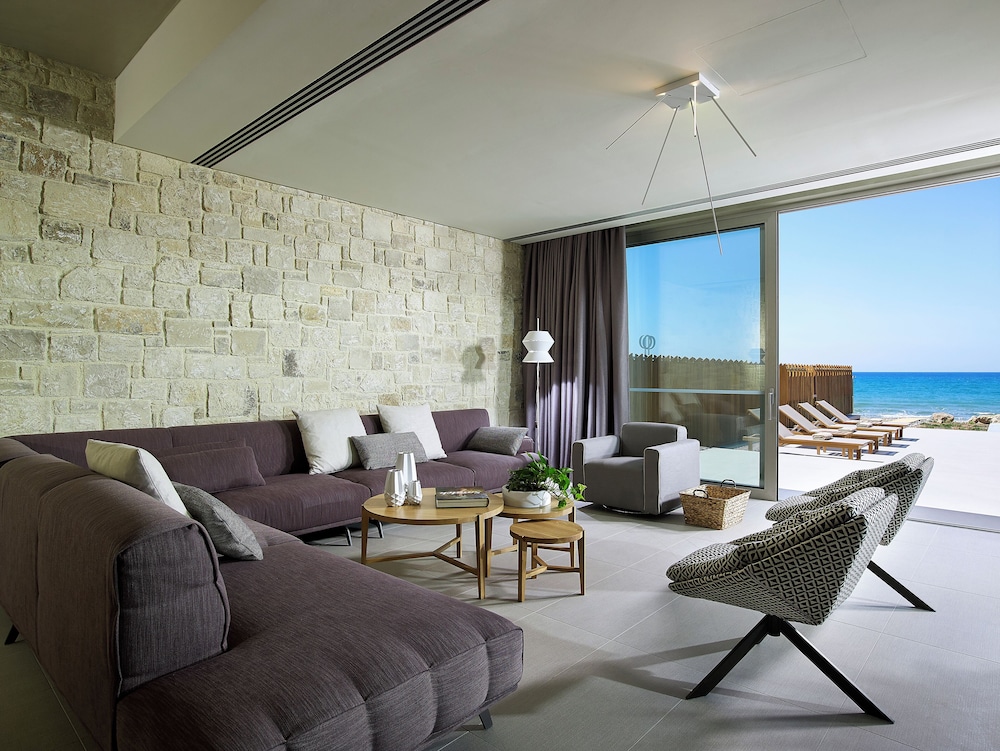 Youphoria Villas