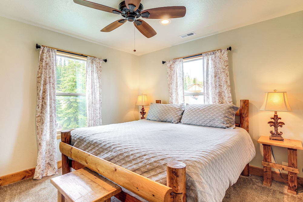 Brian Head Cabin < 1 Mi to Resort: Ski + Mtn Bike