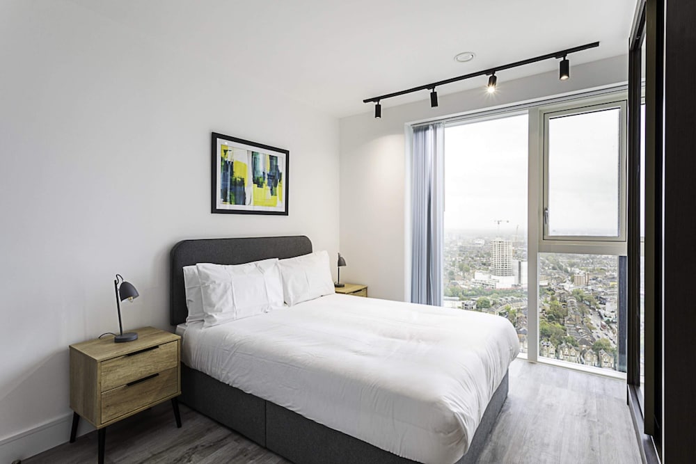 Icon Tower Flat IV