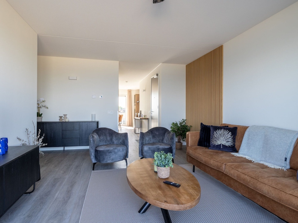 Apartment in Sint-annaland by the Harbor