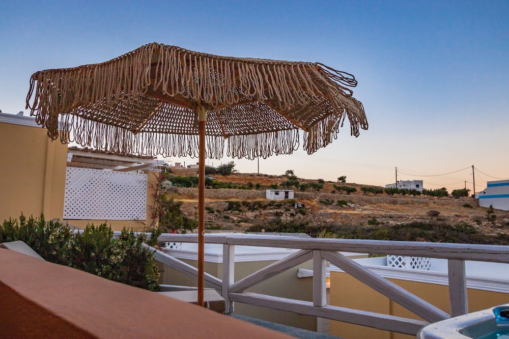 Elaia Villas