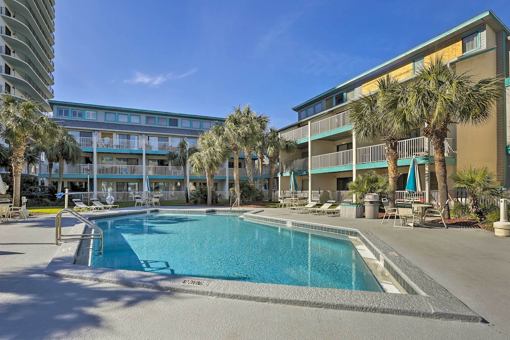 Oceanfront Panama City Beach Condo w/ Balcony! view 4