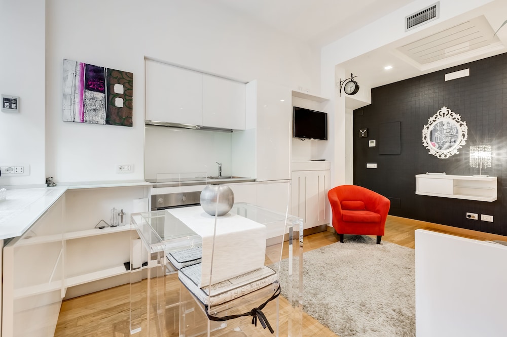 Rental in Rome Prati Suite