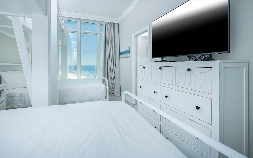 Phoenix Gulf Towers 1508 4 Bedroom Condo
