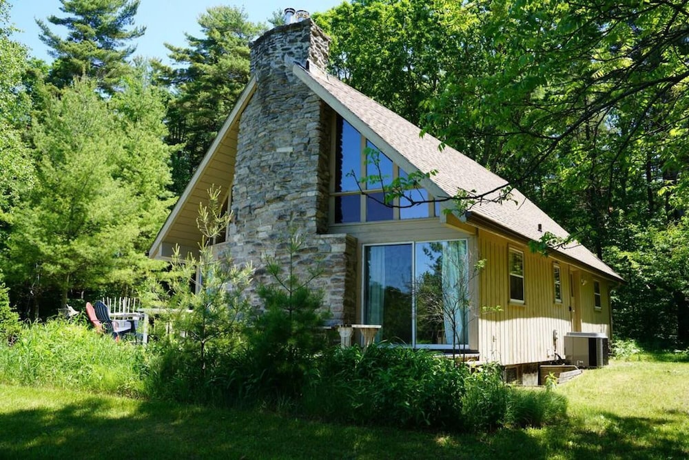 Welcome to Black River - Nature Lovers Paradise
