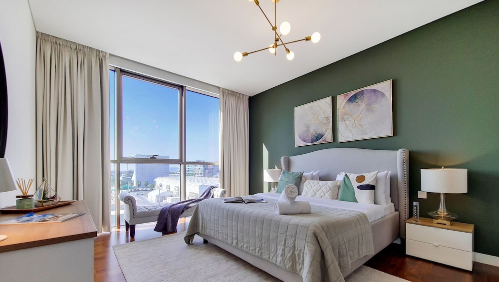 Manzil - Splendid 3BR in Citywalk nr Metro Station