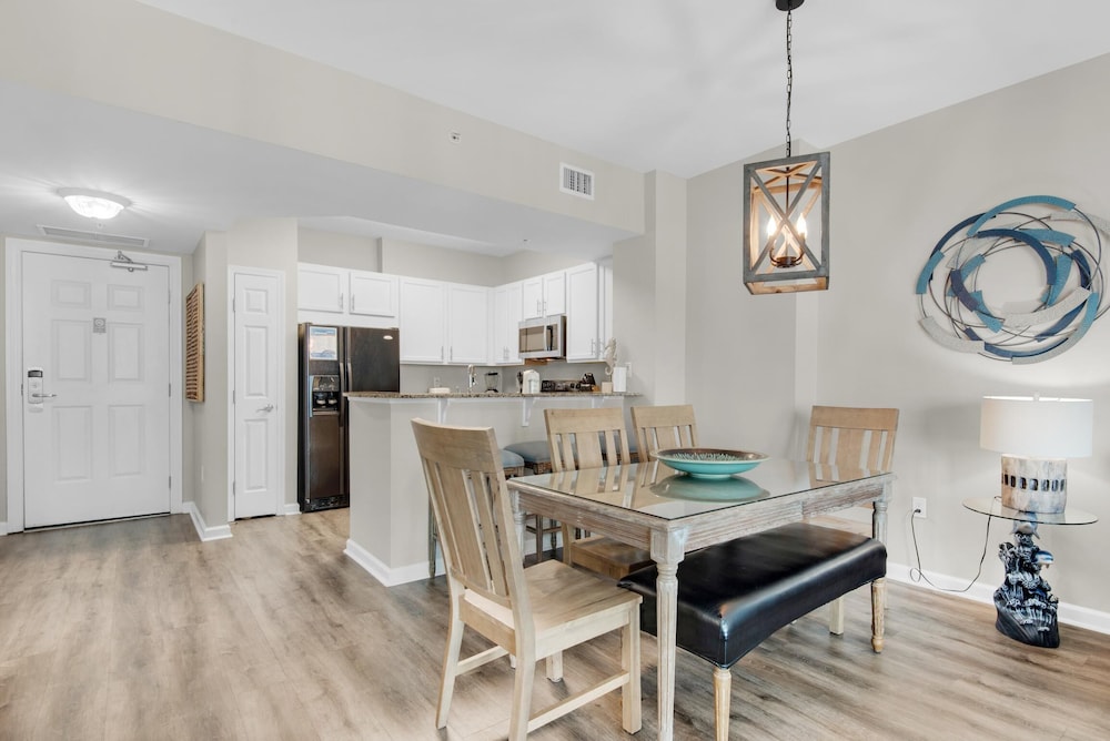Palms Resort #2603 Jr. 2BR
