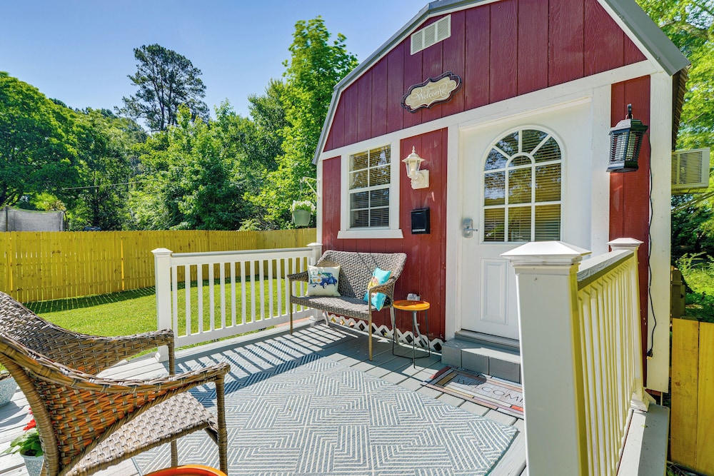 Pet-friendly Raleigh Tiny Home w/ Patio