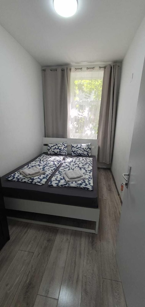 Spacious 5BR Apt 6 to Min Enkplatz