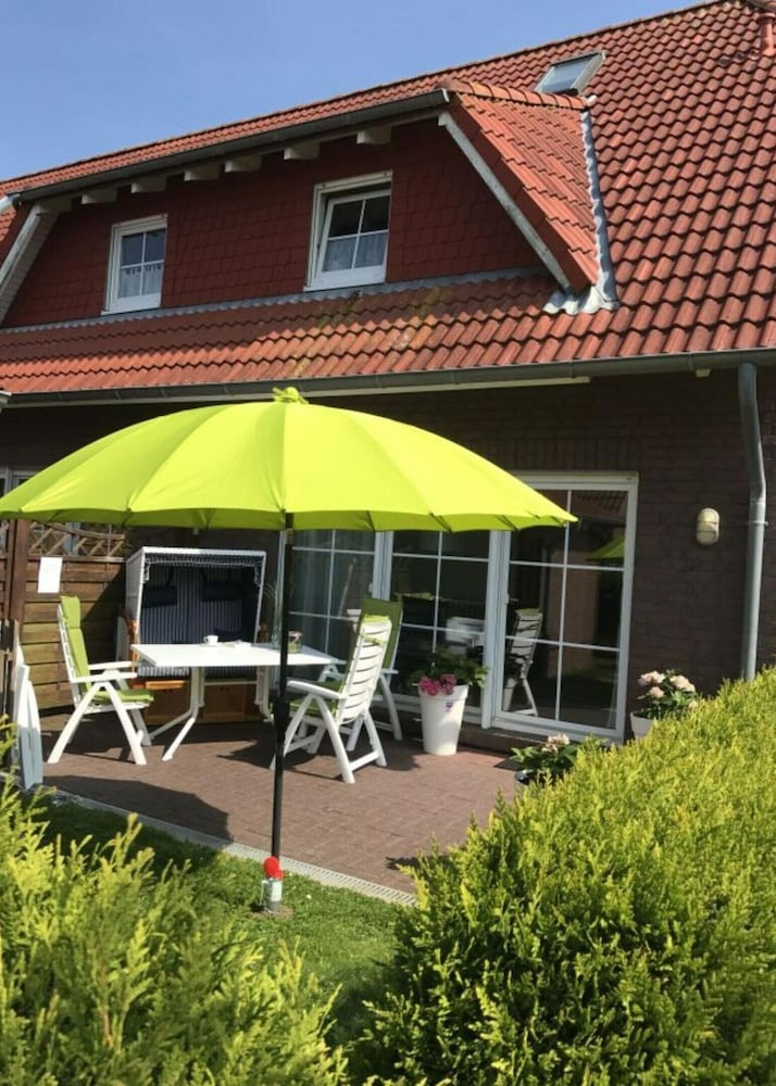 Holiday Home Family and dog