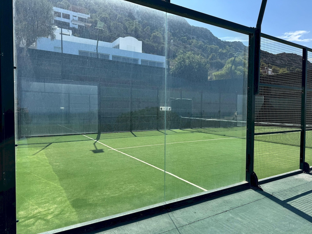 Padel Resort 1bd Apartment