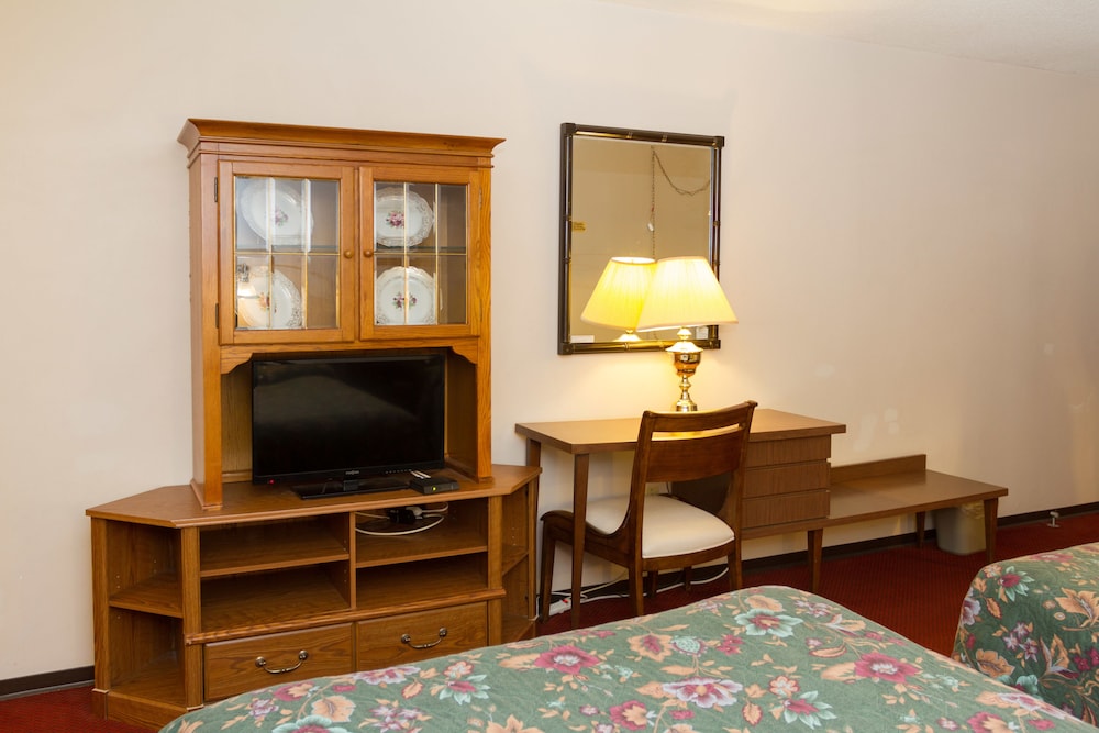 Niagara Falls Motor Lodge - Image 4