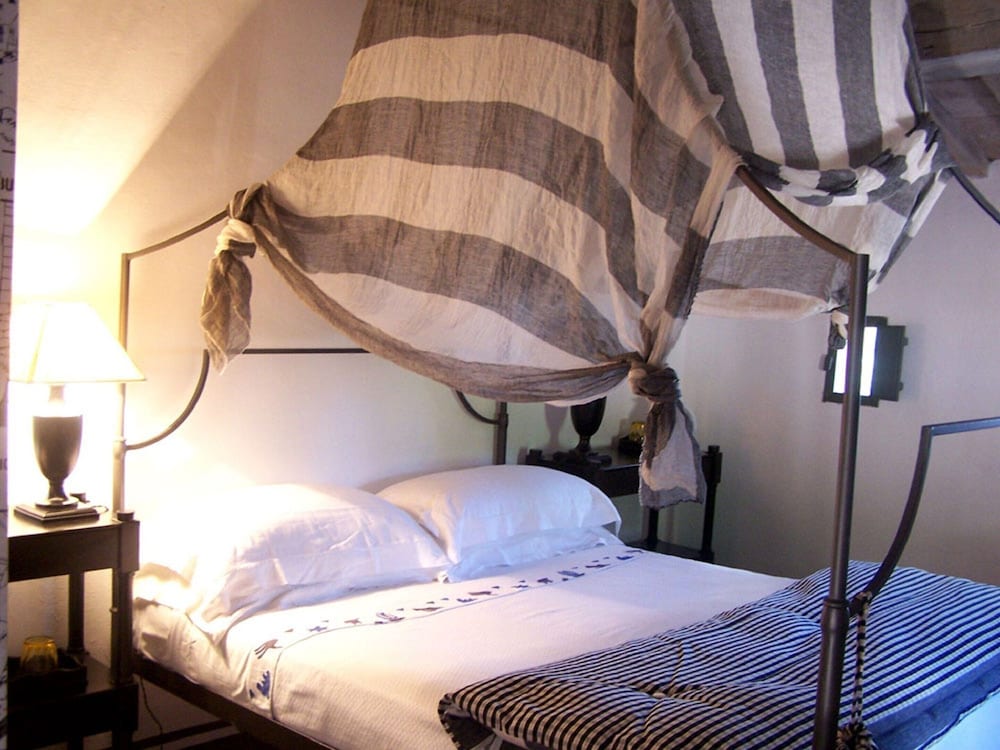 Villa With Pool in Sarteano