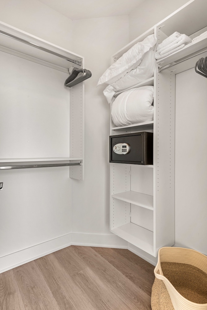 Grand Stay 4 High-end 2BR Apartments
