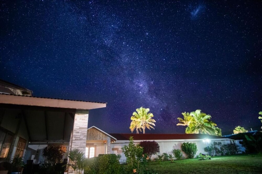 Maru Lodge