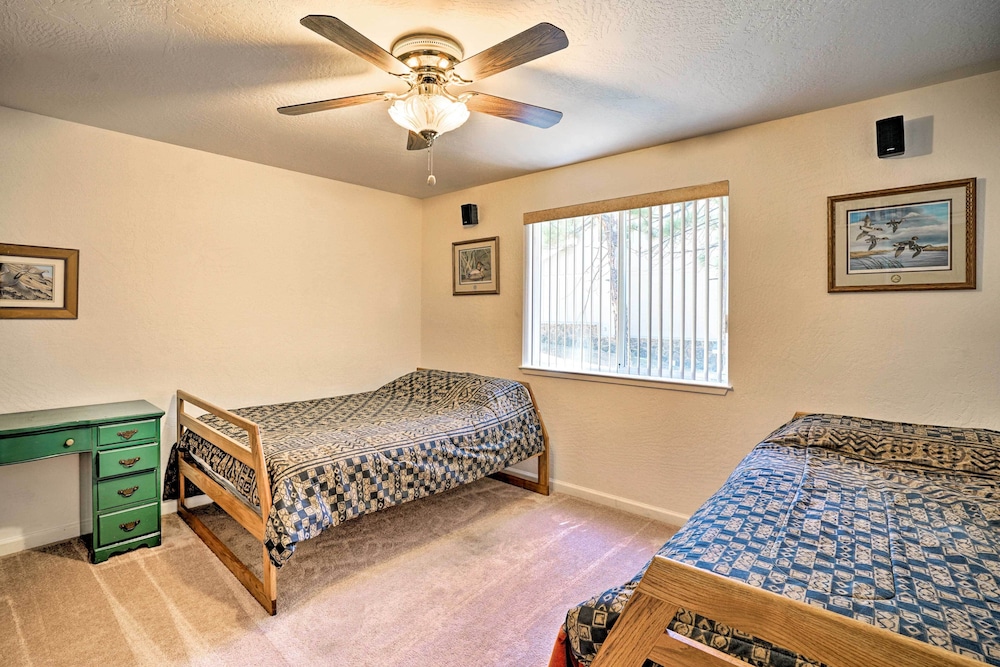Lake Tahoe Vacations - South Lake Tahoe Home w/ Deck: 4 Mi to Heavenly! - Property Image 18