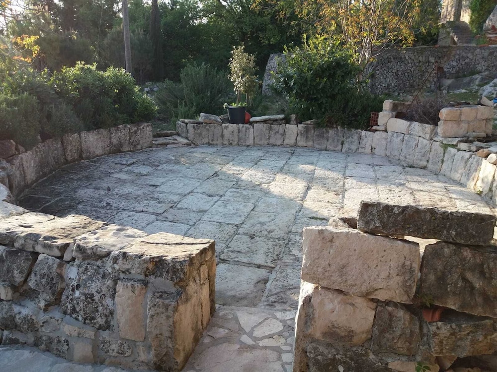 Photo 27