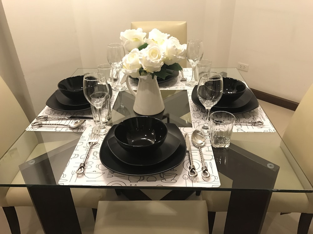 14 Place Sukhumvit Suites - SHA Plus