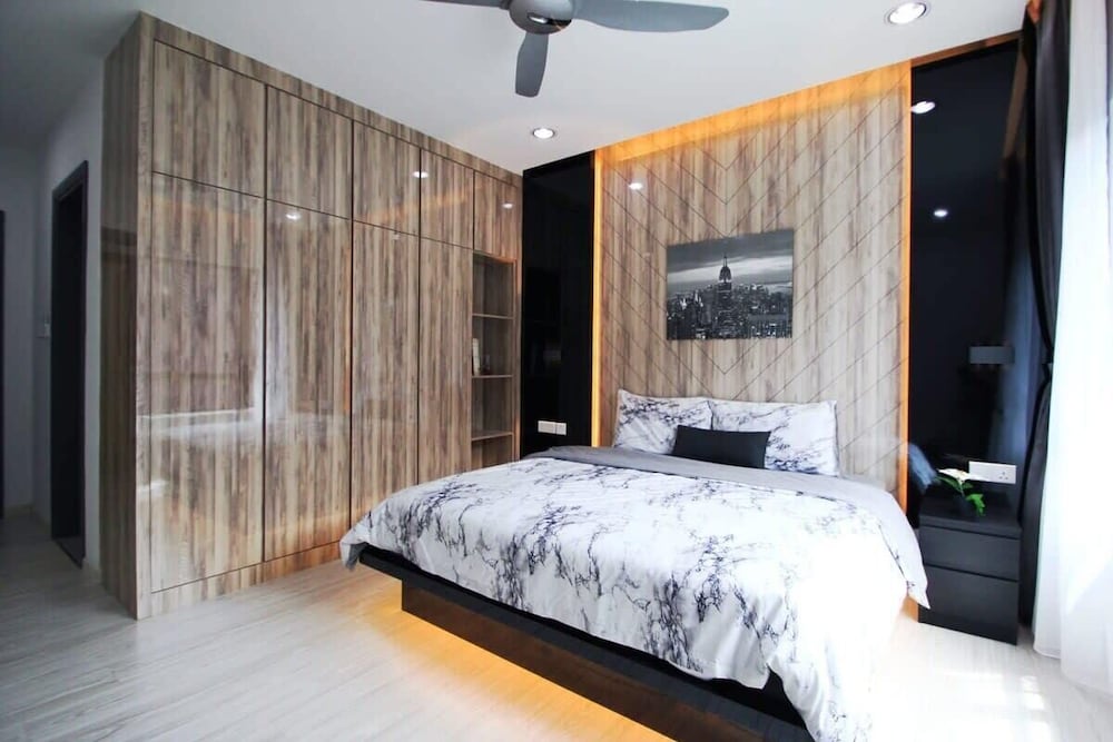 A High-floor 2BR Suasana Suites, Near Ciq, JB