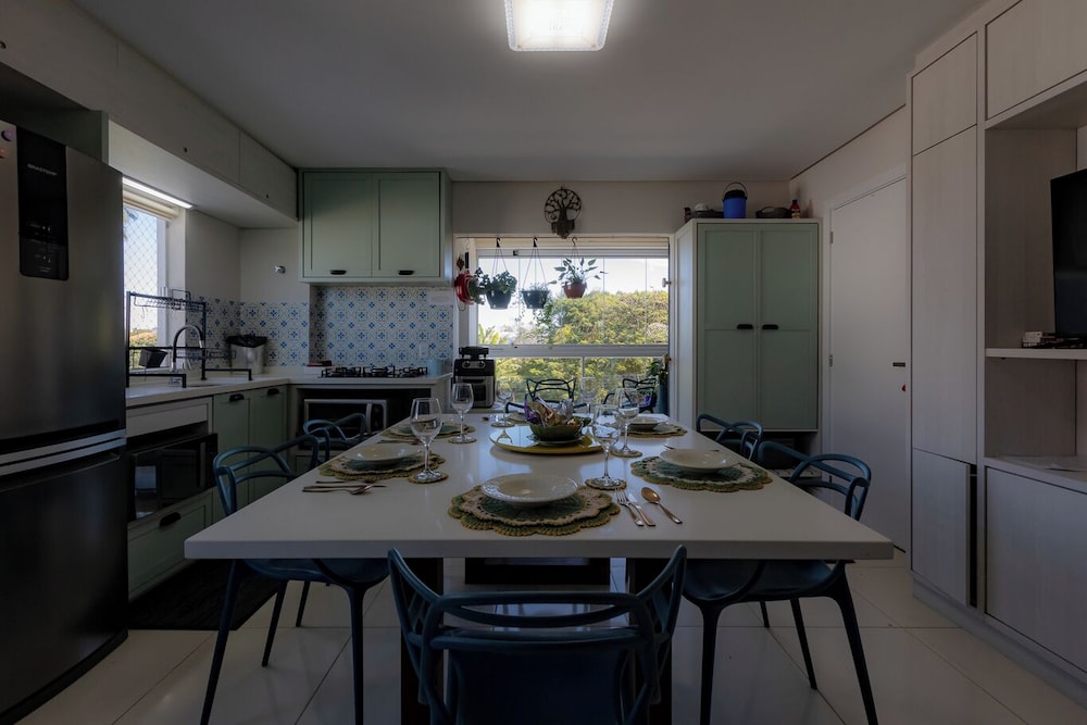 Apt pet Friendly c Garagem pr Ximo ao Beto Carrero