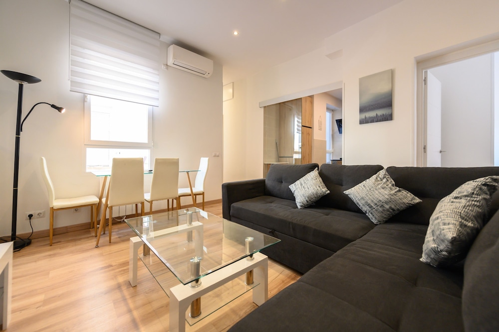 M Car1012 Apartamento con 2 Dormitorios 2 ba o