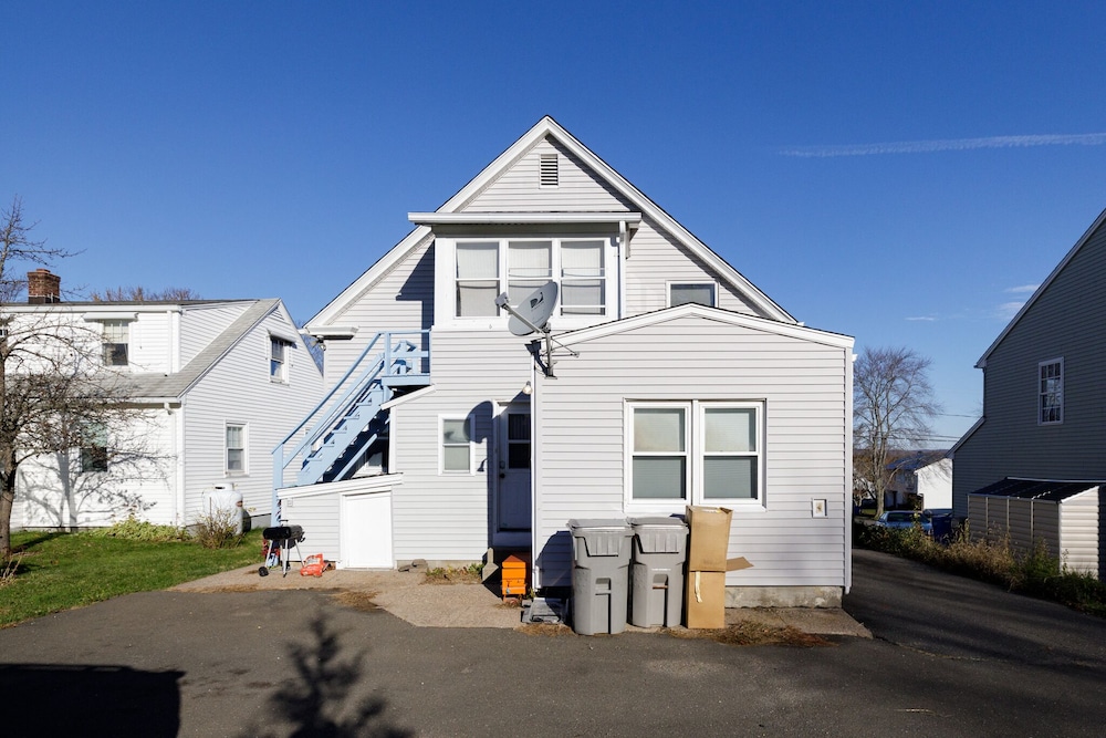 53 Geary Ave view 5