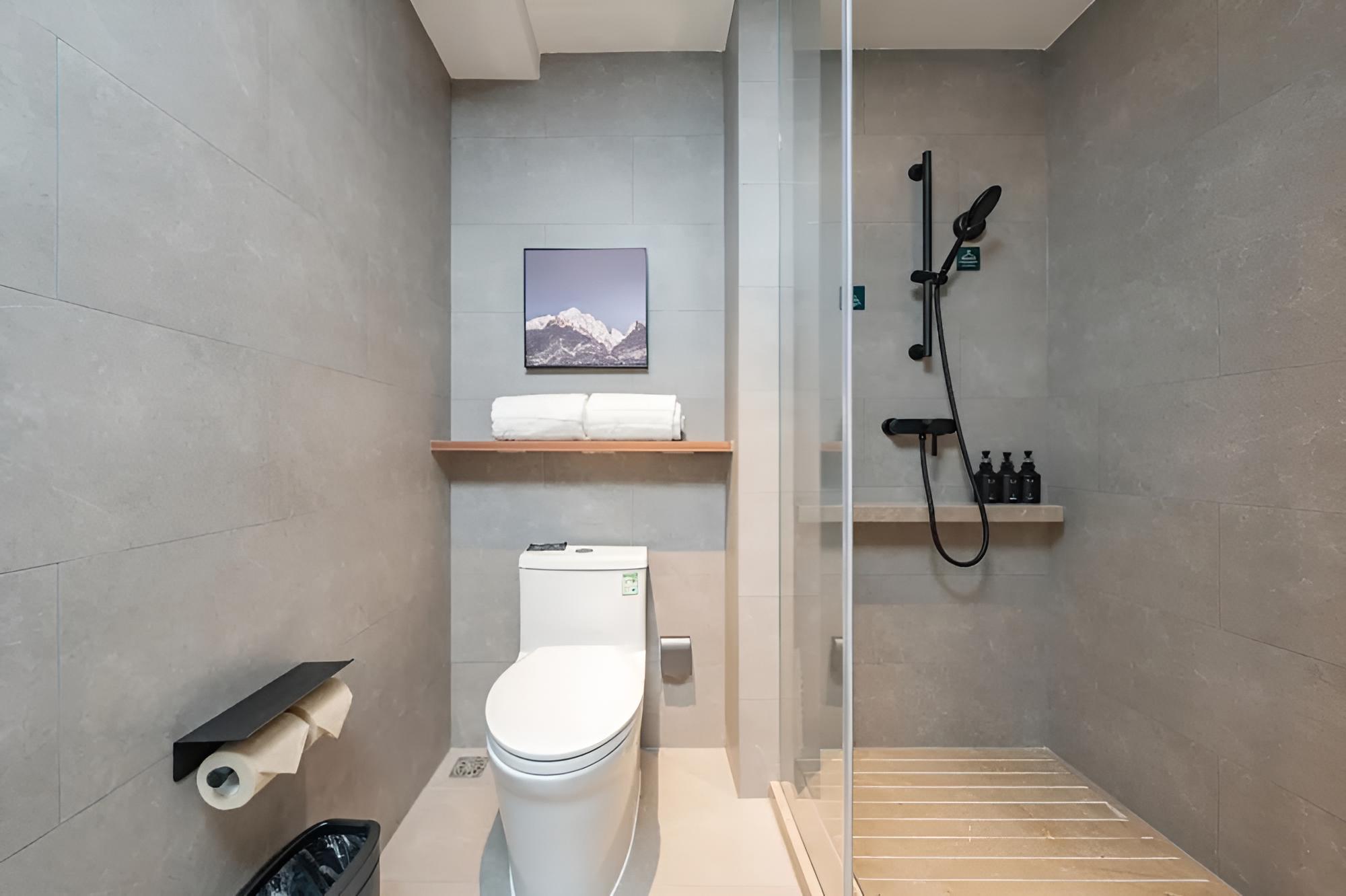 Huizhou Huiyang new city Yaduo Hotel