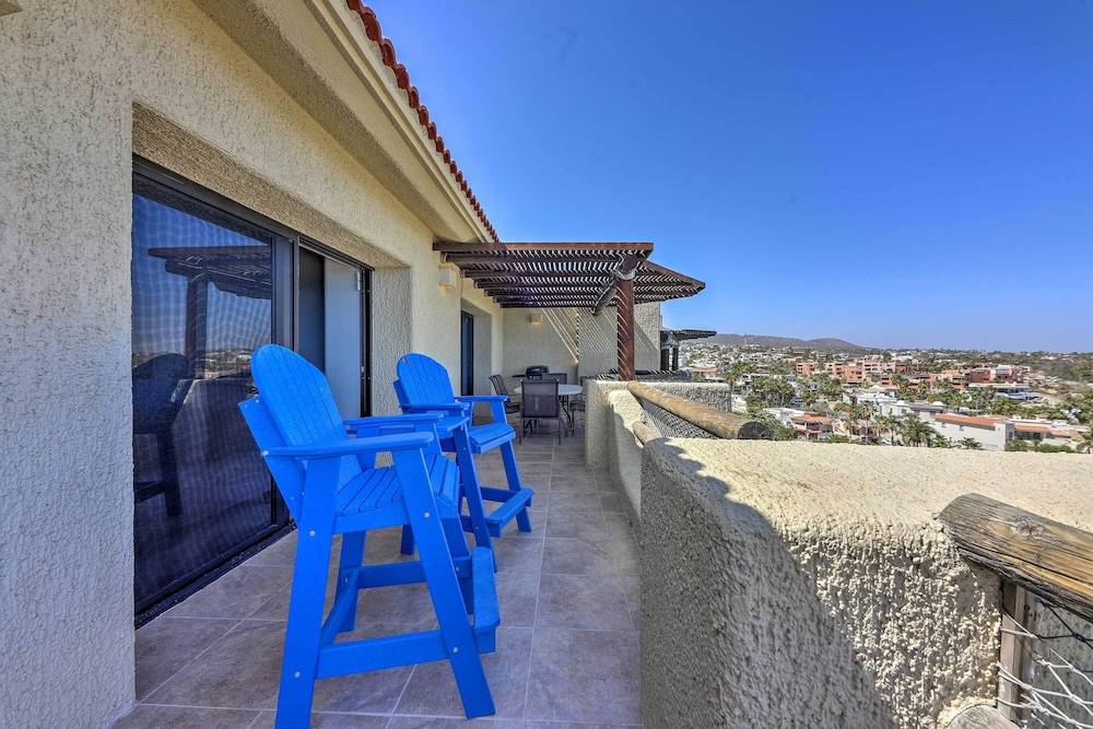 Resort-style Cabo Getaway With Pools & Ocean Views view 5