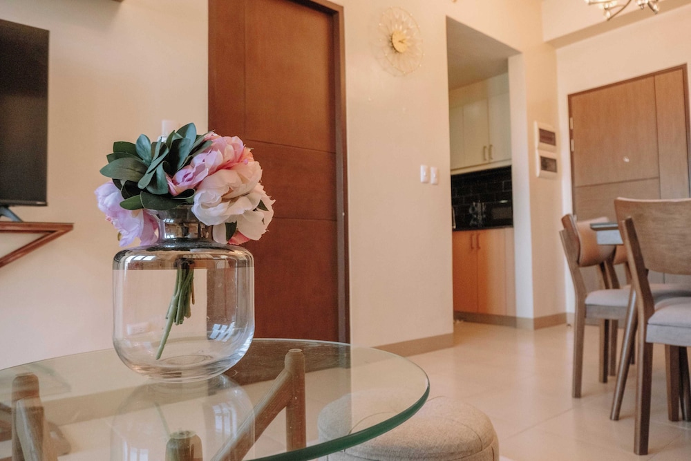 Elegant Living in the City