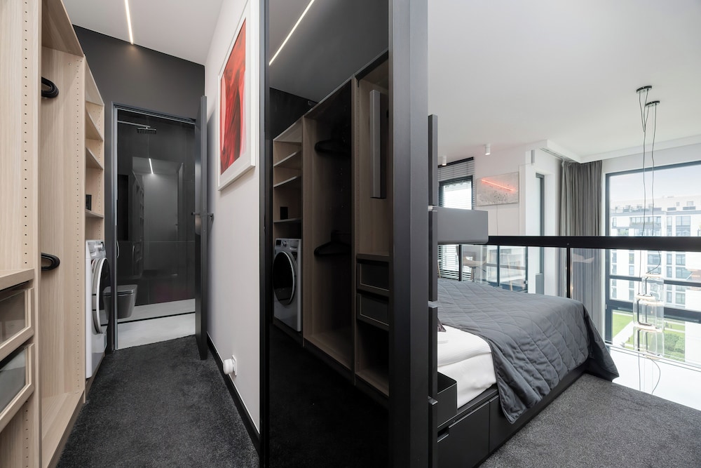 Apartment With A/C by Renters Prestige