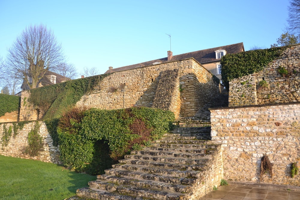 Les Hautes Sources