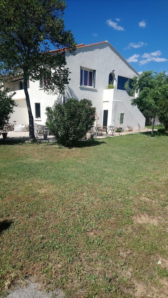 Photo 46