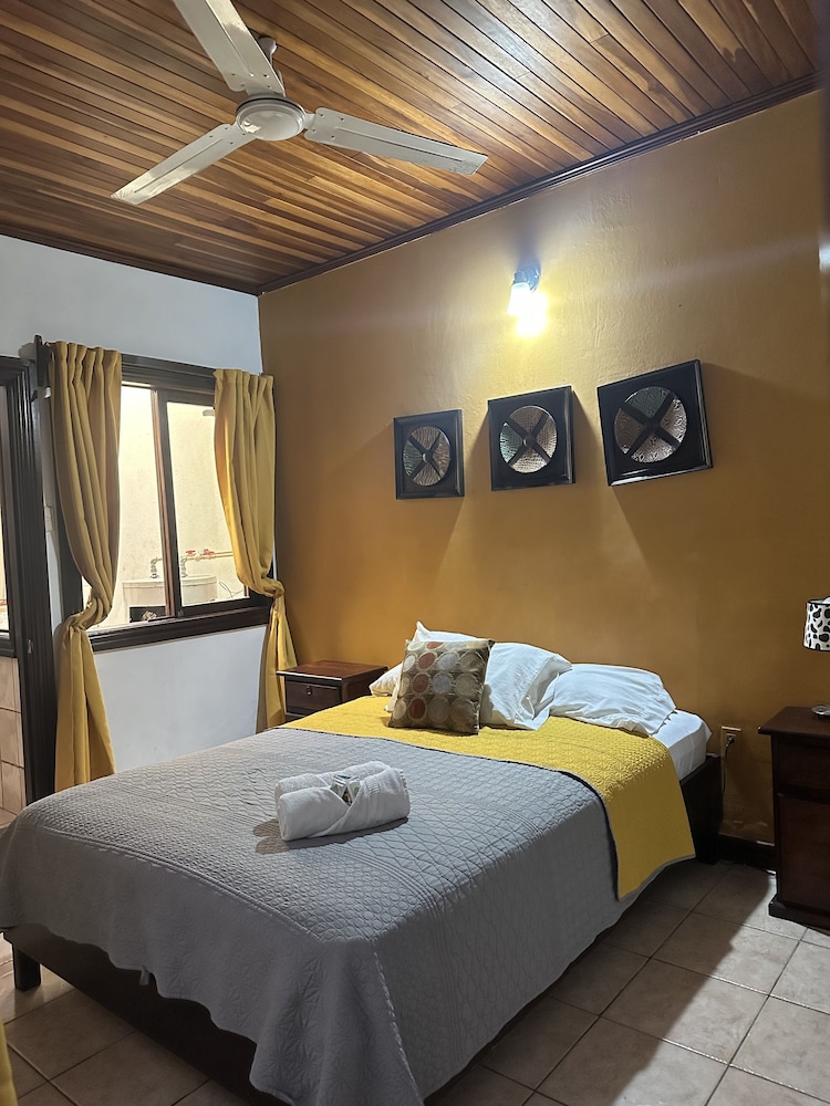 Hotel Pacandé