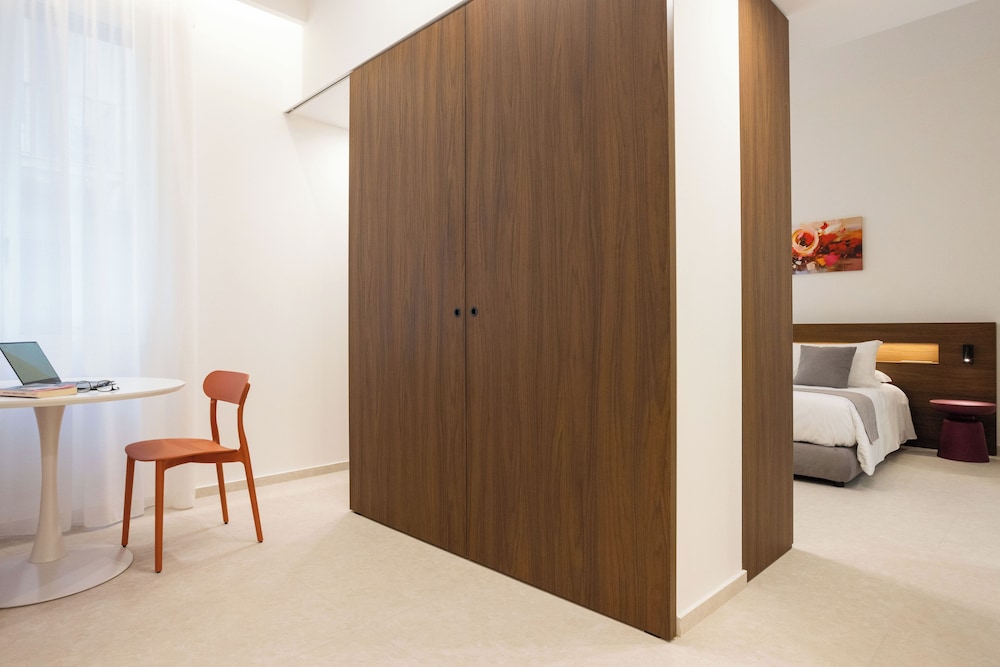 Nora's Suites