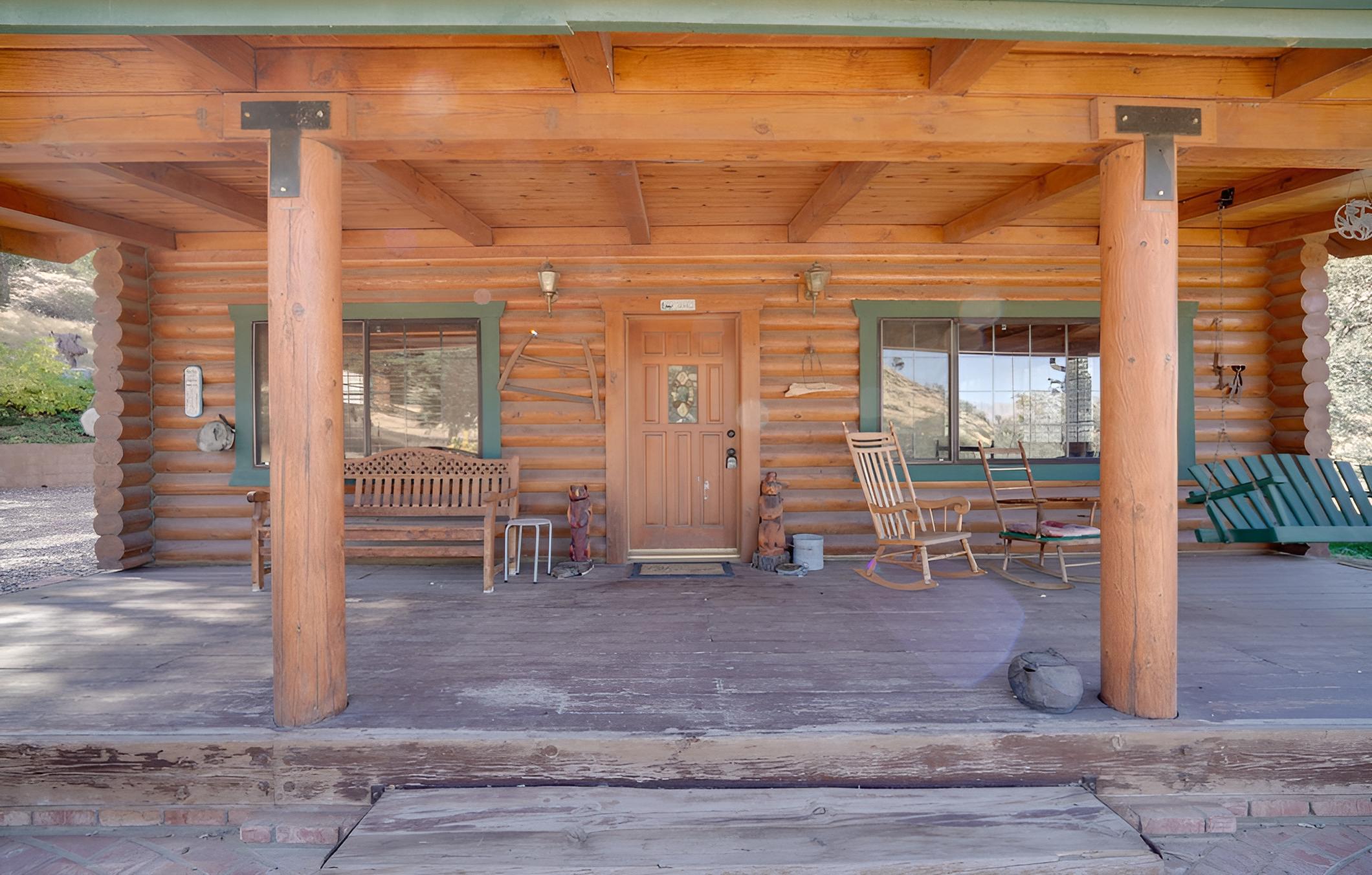 Cozy Cabin Near Sequoia Natl Forest on 3 Acres! view 3