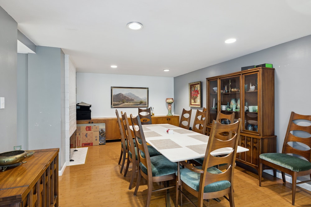 meeting & event spaces